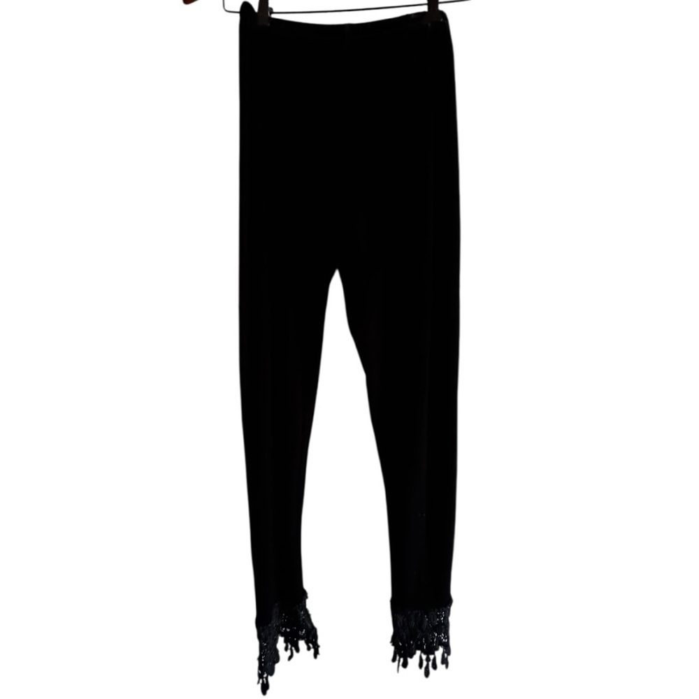 Black Lace Trim velvety‎ velour Leggings - Picture 6 of 10